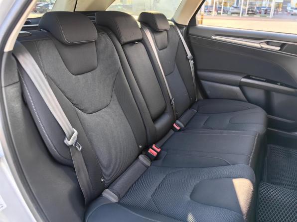 Ford Mondeo V с пробегом 2018 года, цена 1 285 000 рублей, 274000 км, универсал, Автокод Объявления
