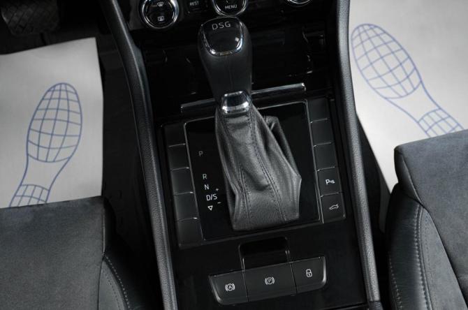 Skoda Superb III с пробегом 2017 года, цена 1 949 000 рублей, 159700 км, лифтбек, Автокод Объявления