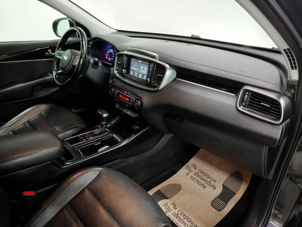Kia Sorento III Prime Рестайлинг с пробегом 2019 года, цена 2 430 000 рублей, 145476 км, внедорожник, Автокод Объявления