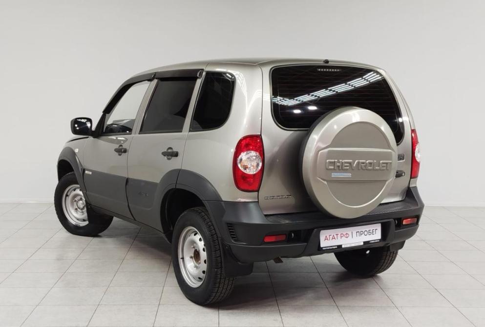 Chevrolet Niva I Рестайлинг Саратов  - изображение 7