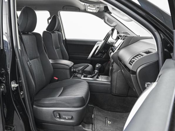 Toyota Land Cruiser Prado 150 Series Рестайлинг 3 с пробегом 2022 года, цена 5 749 000 рублей, 65822 км, внедорожник, Автокод Объявления