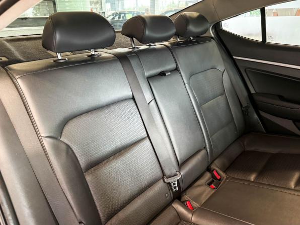 Hyundai Elantra VI (AD) с пробегом 2016 года, цена 1 575 000 рублей, 130497 км, седан, Автокод Объявления