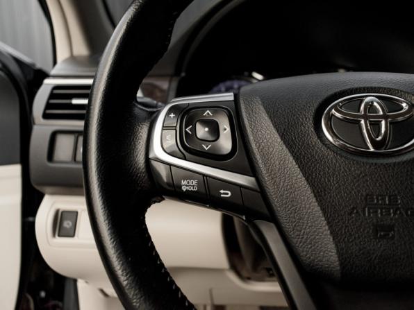 Toyota Camry VII (XV50) Рестайлинг с пробегом 2015 года, цена 2 150 000 рублей, 245120 км, седан, Автокод Объявления