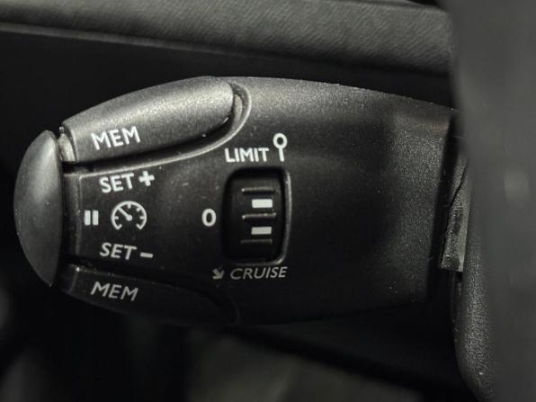 Peugeot 3008 II с пробегом 2020 года, цена 1 800 000 рублей, 130638 км, внедорожник, Автокод Объявления