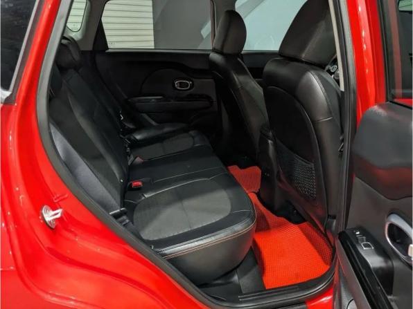 Kia Soul II Рестайлинг с пробегом 2016 года, цена 1 395 000 рублей, 99985 км, хэтчбек, Автокод Объявления