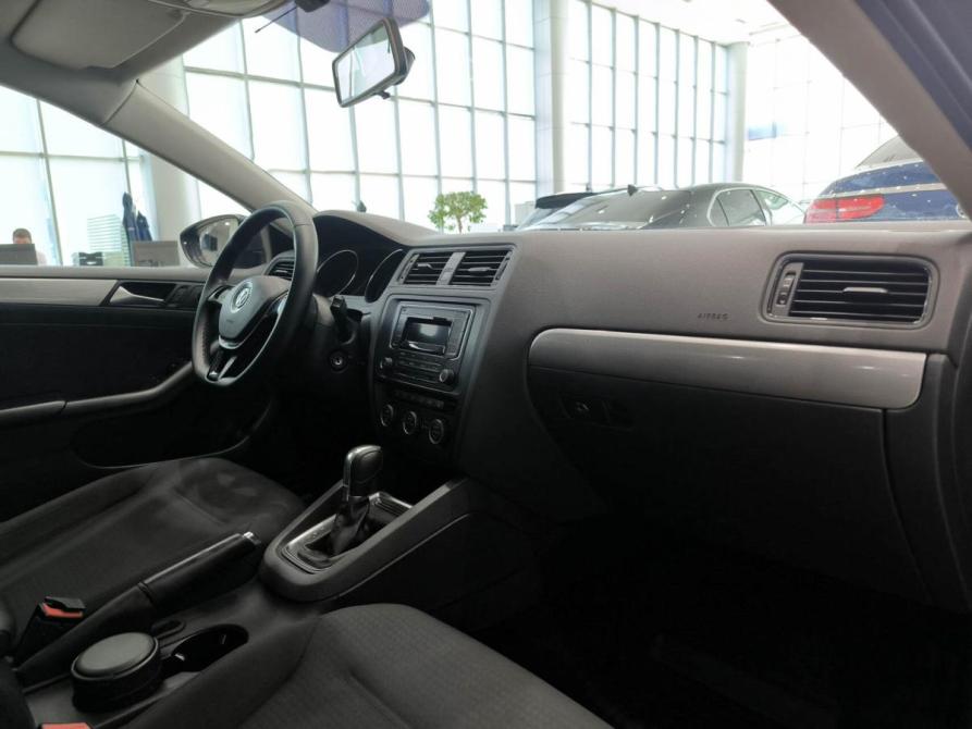 Volkswagen Jetta VI Рестайлинг Казань  - изображение 13