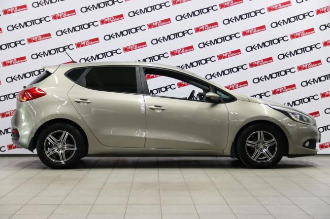 Kia Ceed II с пробегом 2013 года, цена 815 150 рублей, 237538 км, хэтчбек, Автокод Объявления