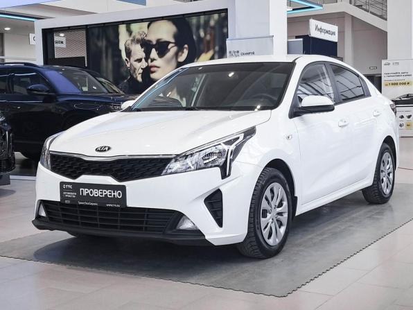 Kia Rio IV Рестайлинг с пробегом 2020 года, цена 1 561 000 рублей, 129389 км, седан, Автокод Объявления