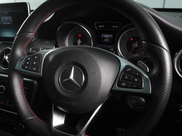 Mercedes-Benz CLA I (C117 X117) Рестайлинг с пробегом 2016 года, цена 1 550 000 рублей, 62897 км, универсал, Автокод Объявления