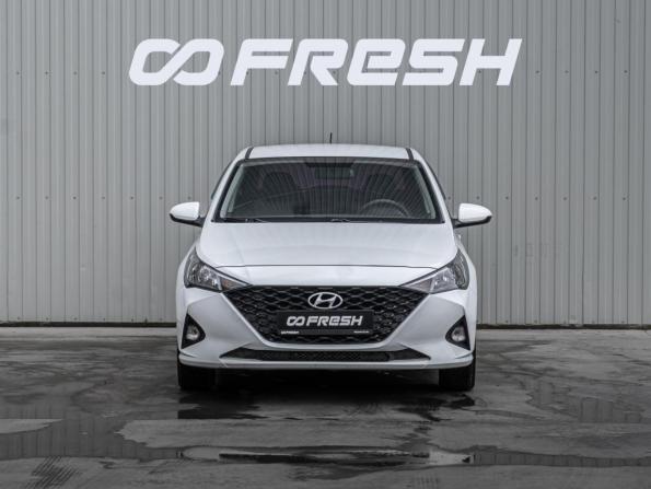 Hyundai Solaris II Рестайлинг с пробегом 2021 года, цена 1 510 000 рублей, 100010 км, седан, Автокод Объявления