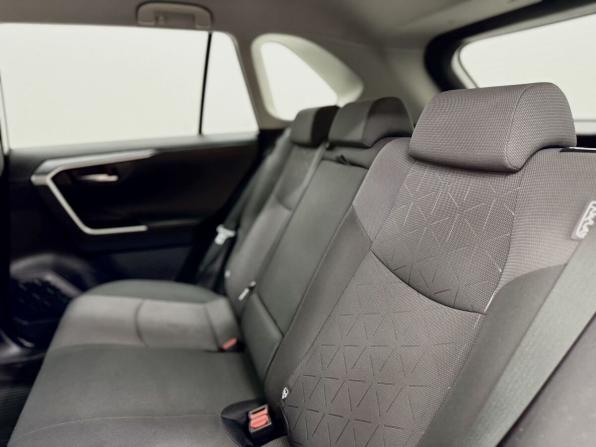 Toyota RAV4 V (XA50) с пробегом 2021 года, цена 3 289 000 рублей, 52636 км, внедорожник, Автокод Объявления