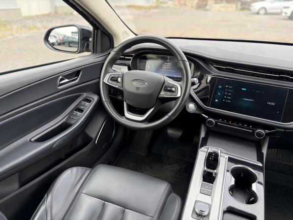 Omoda S5 с пробегом 2023 года, цена 1 415 000 рублей, 42000 км, седан, Автокод Объявления