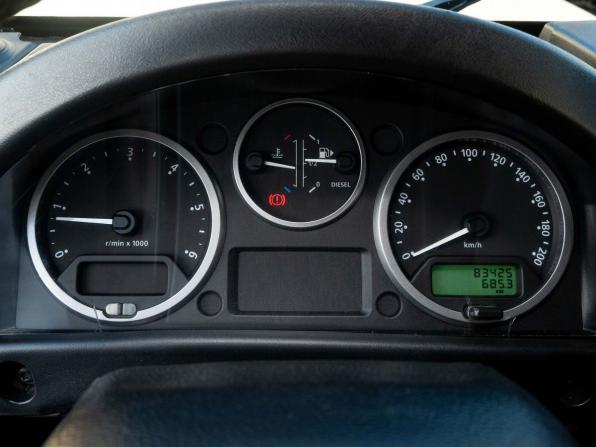 Land Rover Defender I Рестайлинг с пробегом 2011 года, цена 2 969 000 рублей, 83300 км, внедорожник, Автокод Объявления