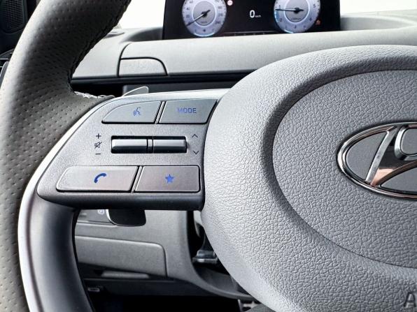 Hyundai Staria I с пробегом 2022 года, цена 6 100 000 рублей, 66140 км, минивэн, Автокод Объявления