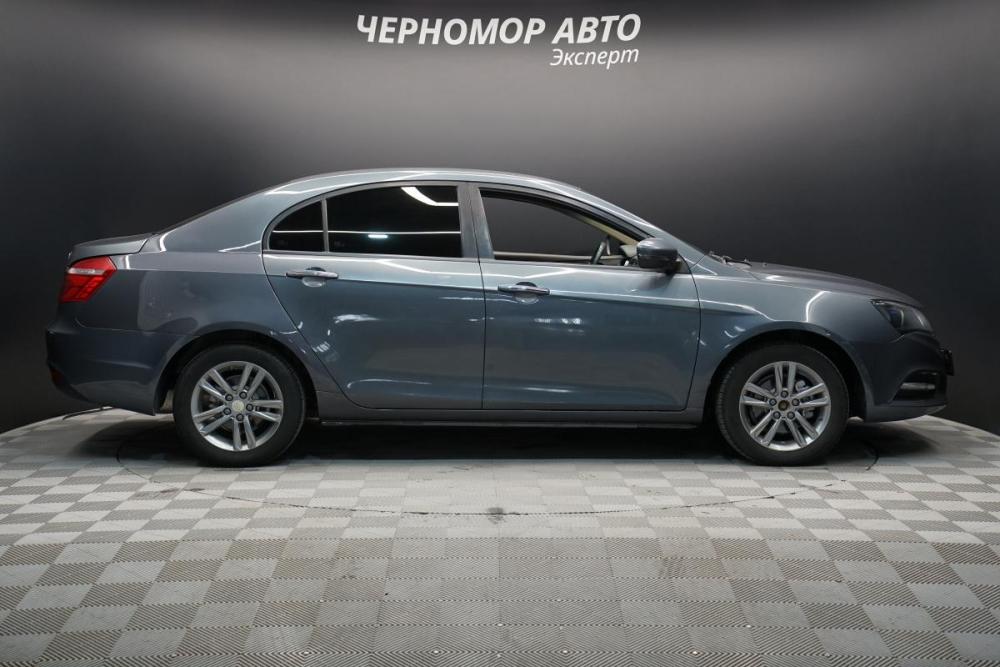 Geely Emgrand 7 I Рестайлинг Крым  - изображение 6