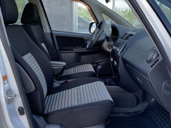 Suzuki SX4 I (Classic) Рестайлинг с пробегом 2010 года, цена 1 099 000 рублей, 73716 км, хэтчбек, Автокод Объявления