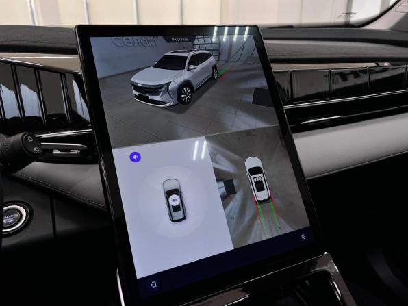 Geely Atlas II с пробегом 2024 года, цена 3 090 000 рублей, 30174 км, внедорожник, Автокод Объявления