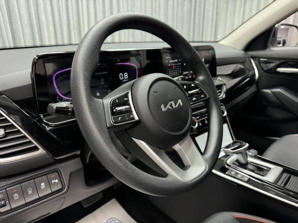 Kia Seltos I Рестайлинг с пробегом 2025 года, цена 2 700 000 рублей, 23 км, внедорожник, Автокод Объявления
