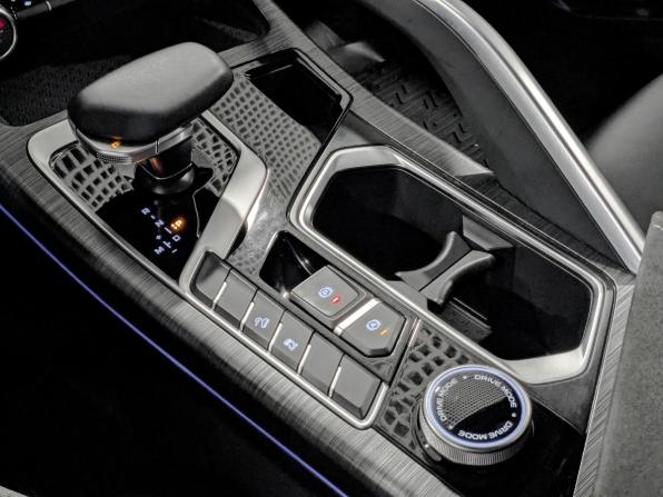 Knewstar 001 с пробегом 2024 года, цена 3 245 000 рублей, 20038 км, внедорожник, Автокод Объявления