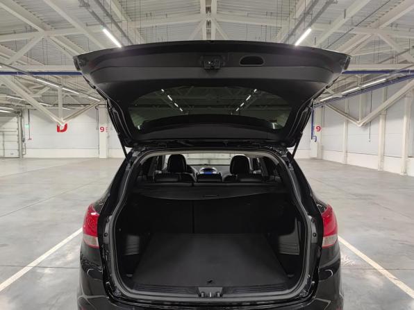Hyundai ix35 I с пробегом 2013 года, цена 1 020 000 рублей, 289005 км, внедорожник, Автокод Объявления