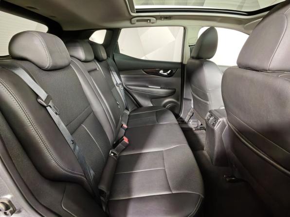 Nissan Qashqai II с пробегом 2018 года, цена 1 993 000 рублей, 52937 км, внедорожник, Автокод Объявления