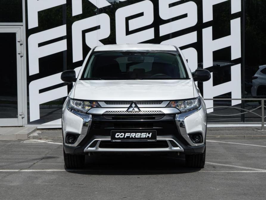 Mitsubishi Outlander III Рестайлинг 3 Волгоград  - изображение 3