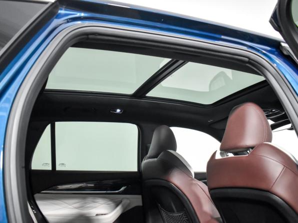Geely Monjaro I с пробегом 2023 года, цена 2 937 890 рублей, 48001 км, внедорожник, Автокод Объявления