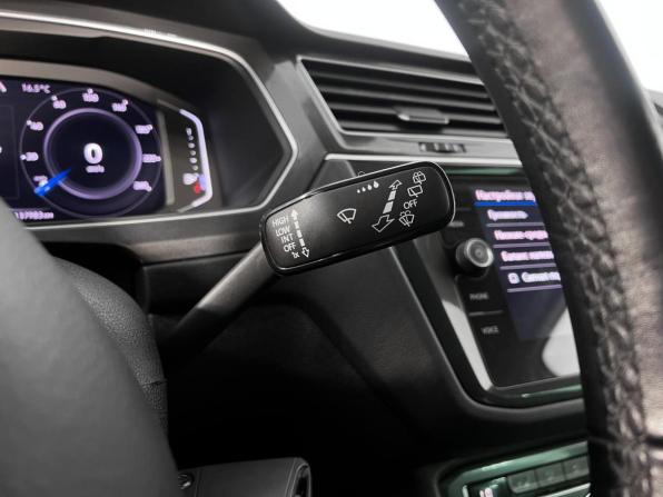 Volkswagen Tiguan II с пробегом 2019 года, цена 2 325 000 рублей, 137983 км, внедорожник, Автокод Объявления