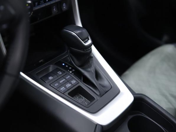 Toyota RAV4 V (XA50) с пробегом 2023 года, цена 3 700 000 рублей, 13405 км, внедорожник, Автокод Объявления