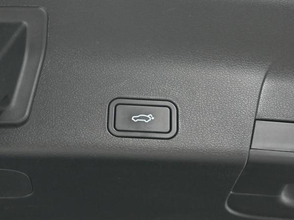 Geely Atlas Pro с пробегом 2023 года, цена 2 350 000 рублей, 45367 км, внедорожник, Автокод Объявления