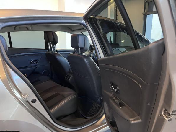Renault Megane III с пробегом 2012 года, цена 670 000 рублей, 220875 км, хэтчбек, Автокод Объявления