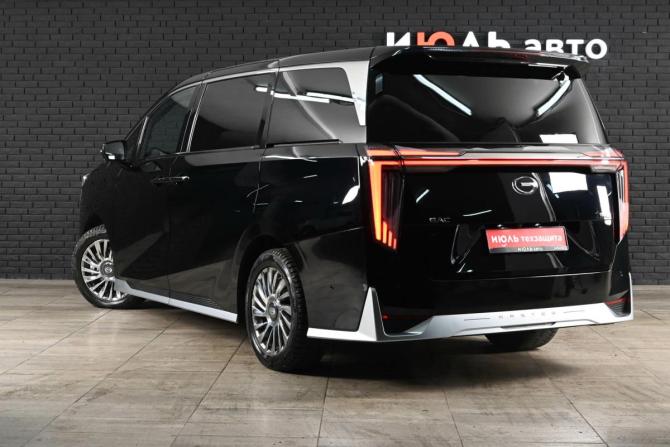 GAC M8 с пробегом 2024 года, цена 5 100 000 рублей, 21088 км, минивэн, Автокод Объявления