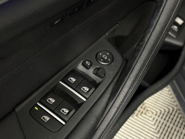 BMW 5 серии VII (G30/G31/G38) с пробегом 2020 года, цена 3 179 000 рублей, 175000 км, седан, Автокод Объявления