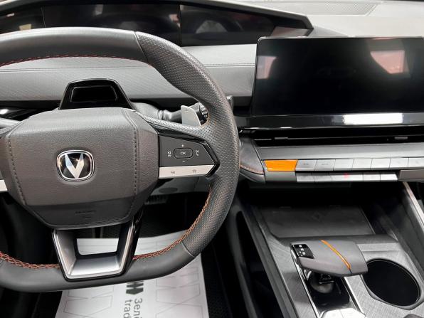Changan UNI-V I с пробегом 2024 года, цена 2 270 000 рублей, 28631 км, лифтбек, Автокод Объявления