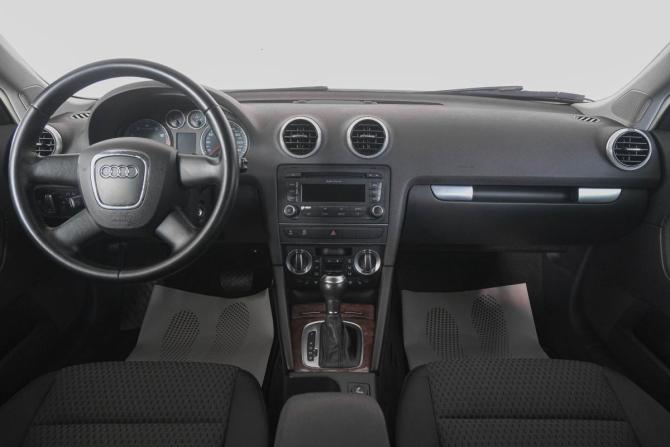 Audi A3 II (8P) Рестайлинг 2 с пробегом 2012 года, цена 899 000 рублей, 99141 км, хэтчбек, Автокод Объявления
