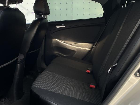 Hyundai Solaris I с пробегом 2012 года, цена 880 000 рублей, 96105 км, седан, Автокод Объявления