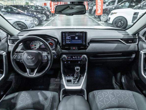 Toyota RAV4 V (XA50) с пробегом 2021 года, цена 3 449 700 рублей, 97304 км, внедорожник, Автокод Объявления