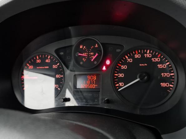 Peugeot Partner II с пробегом 2009 года, цена 415 000 рублей, 328580 км, минивэн, Автокод Объявления