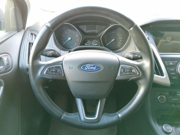 Ford Focus III Рестайлинг с пробегом 2015 года, цена 815 000 рублей, 122086 км, хэтчбек, Автокод Объявления