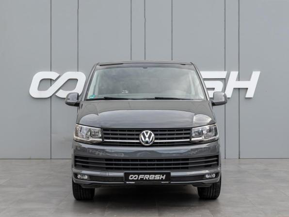 Volkswagen Transporter T6 Рестайлинг с пробегом 2019 года, цена 3 950 000 рублей, 178573 км, минивэн, Автокод Объявления