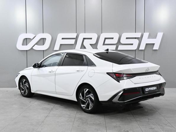 Hyundai Elantra VII (CN7) Рестайлинг с пробегом 2023 года, цена 2 149 000 рублей, 68661 км, седан, Автокод Объявления