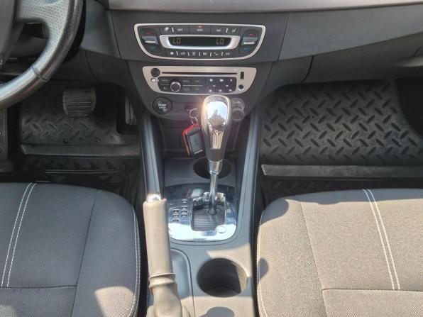 Renault Megane III Рестайлинг с пробегом 2013 года, цена 770 000 рублей, 134971 км, хэтчбек, Автокод Объявления