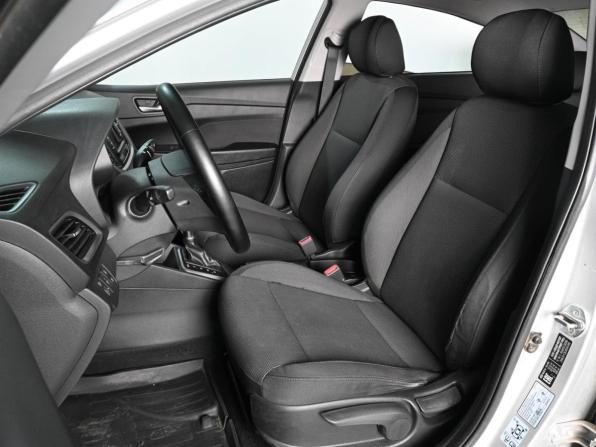 Hyundai Solaris II с пробегом 2017 года, цена 1 279 000 рублей, 159216 км, седан, Автокод Объявления