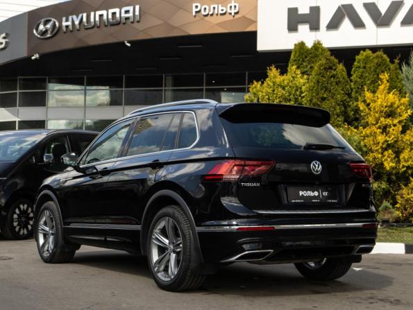 Volkswagen Tiguan II с пробегом 2019 года, цена 3 178 000 рублей, 57000 км, внедорожник, Автокод Объявления