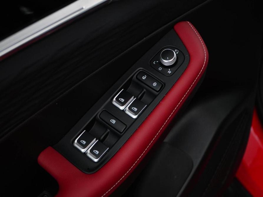 Geely Coolray I Рестайлинг Москва  - изображение 21
