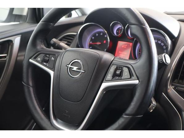 Opel Astra J с пробегом 2010 года, цена 599 000 рублей, 180767 км, хэтчбек, Автокод Объявления