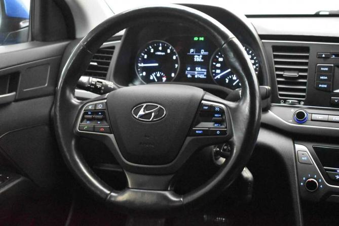 Hyundai Elantra VI (AD) с пробегом 2018 года, цена 1 210 000 рублей, 187403 км, седан, Автокод Объявления