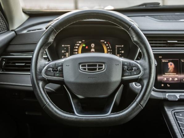 Geely Atlas Pro с пробегом 2021 года, цена 1 878 000 рублей, 38799 км, внедорожник, Автокод Объявления