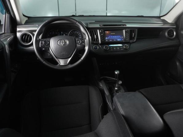 Toyota RAV4 IV (XA40) Рестайлинг с пробегом 2019 года, цена 2 347 030 рублей, 180675 км, внедорожник, Автокод Объявления