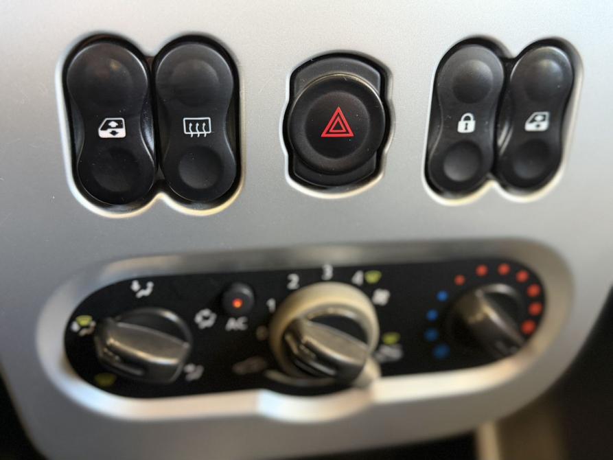 Renault Sandero I Псков  - изображение 16